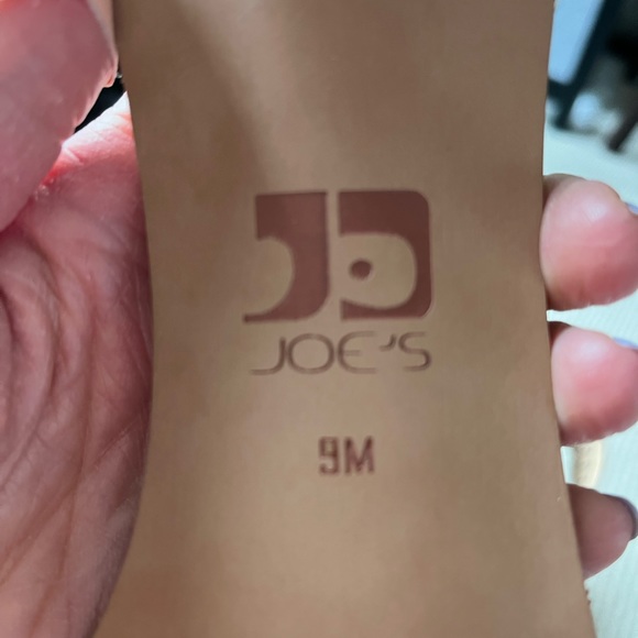 Joe’s mauve leather high heels. Never worn. Like New. - Picture 2 of 7